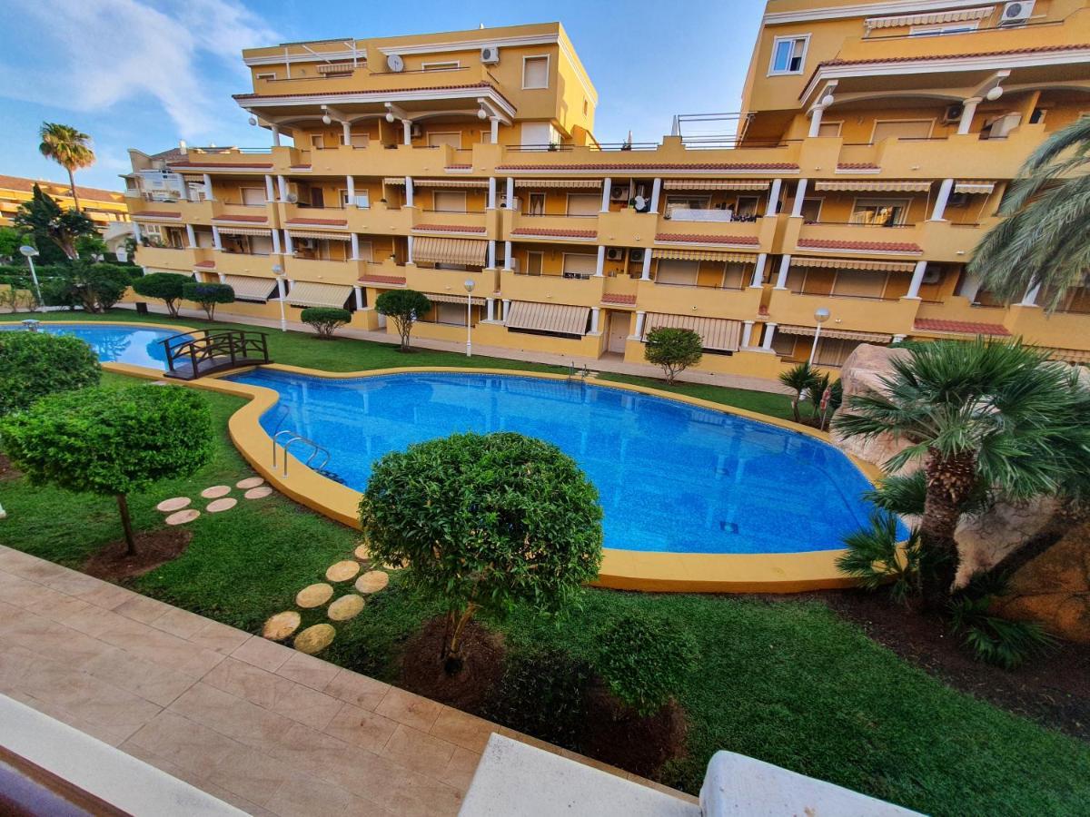 Apartamento En Cascadas De La Marina Denia Luaran gambar